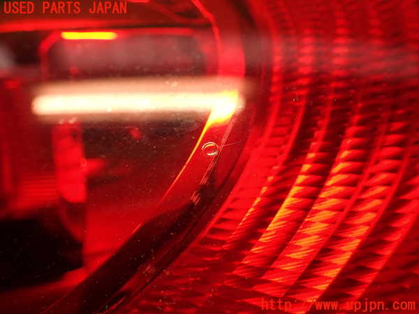 2UPJ-30981530]VW ザ･ビートル(16CBZ)右テールランプ 中古_m0003.jpg