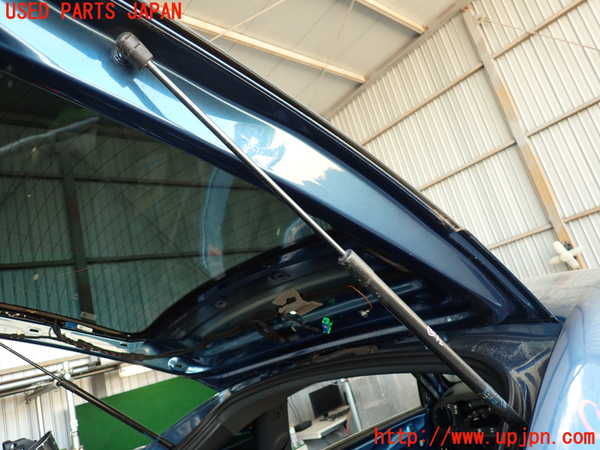 2UPJ-30981584]VW ザ･ビートル(16CBZ)リアゲートダンパー 中古_m0001.jpg