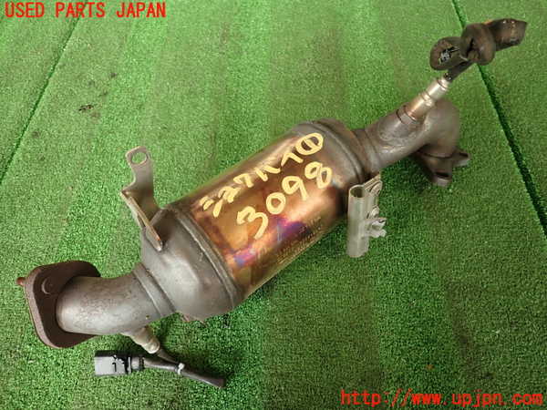 2UPJ-30982661]VW ザ･ビートル(16CBZ)触媒1 中古_m0001.jpg