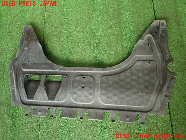 2UPJ-30982170]VW ザ･ビートル(16CBZ)エンジンアンダーカバー 中古_m0001.jpg