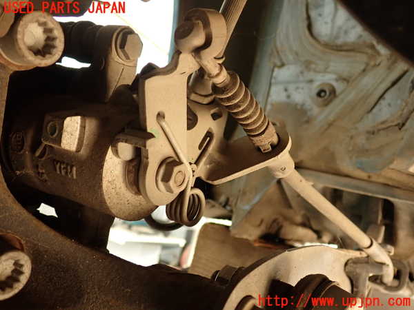 2UPJ-30984095]VW ザ･ビートル(16CBZ)左リアキャリパー 中古_m0002.jpg