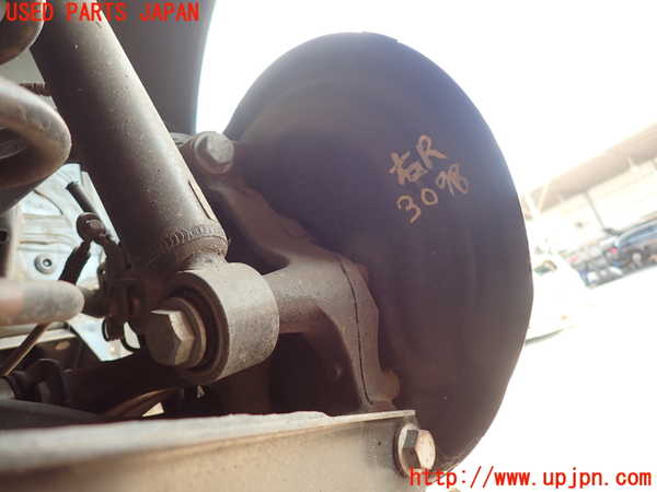 2UPJ-30984300]VW ザ･ビートル(16CBZ)右リアナックルハブ 中古_m0002.jpg