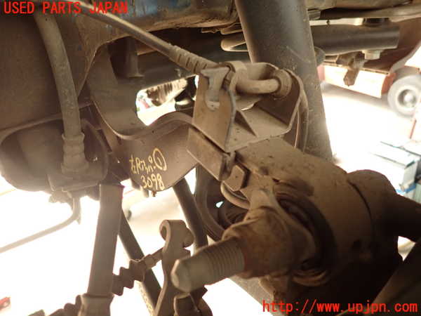 2UPJ-30985156]VW ザ･ビートル(16CBZ)左リアアッパーアーム1 中古_m0001.jpg