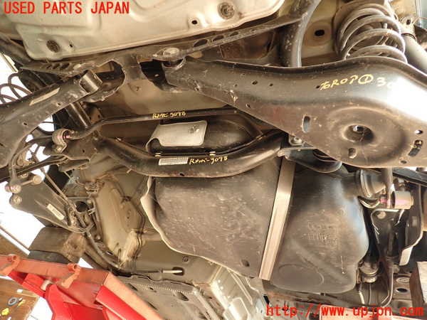 2UPJ-30985445]VW ザ･ビートル(16CBZ)リアスタビライザー 中古_m0001.jpg