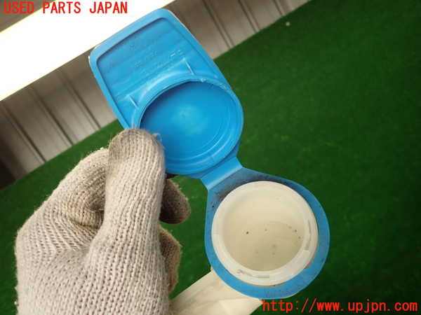 2UPJ-30986791]VW ザ･ビートル(16CBZ)ウォッシャータンク1 中古_m0004.jpg