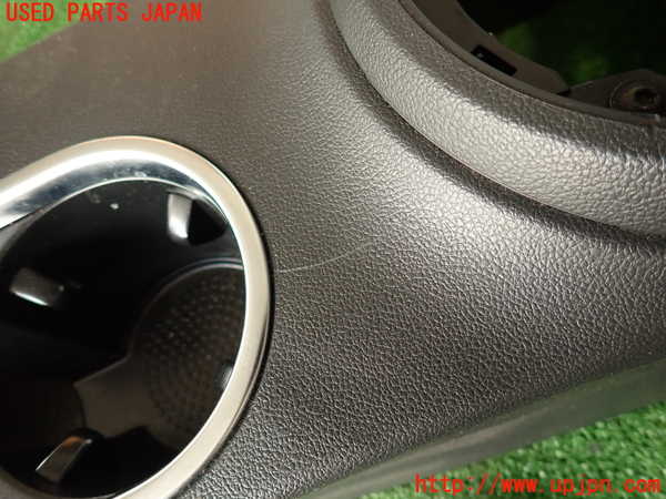 2UPJ-30987540]VW ザ･ビートル(16CBZ)センターコンソール 中古_m0002.jpg