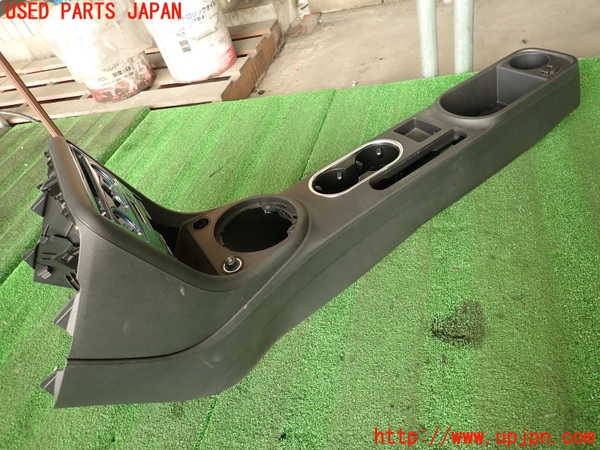 2UPJ-30987540]VW ザ･ビートル(16CBZ)センターコンソール 中古_m0004.jpg