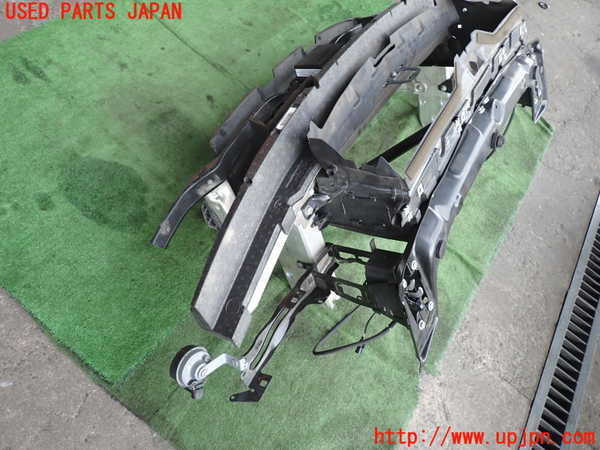 2UPJ-30991041]BMW 320d ツーリング(8C20)コアサポート 中古 (F31)_m0002.jpg