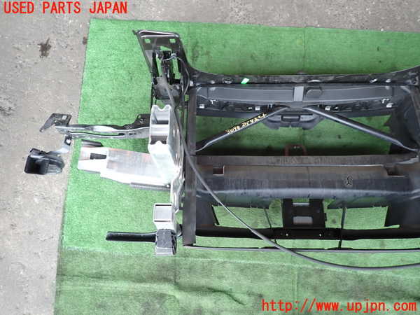 2UPJ-30991041]BMW 320d ツーリング(8C20)コアサポート 中古 (F31)_m0005.jpg