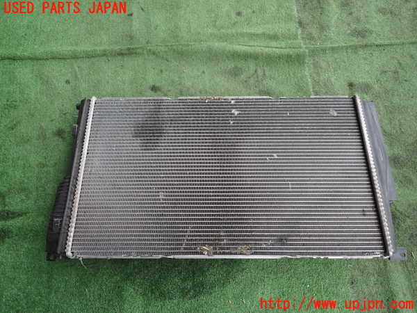 2UPJ-30992321]BMW 320d ツーリング(8C20)ラジエーター1 中古 (F31)_m0003.jpg