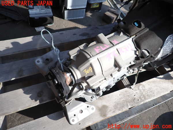 2UPJ-30993010]BMW 320d ツーリング(8C20)ミッション AT B47D20A 中古 (F31)_m0001.jpg