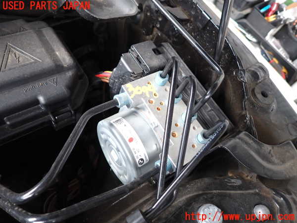 2UPJ-30994040]BMW 320d ツーリング(8C20)ABSアクチュエーター 中古 (F31)_m0001.jpg