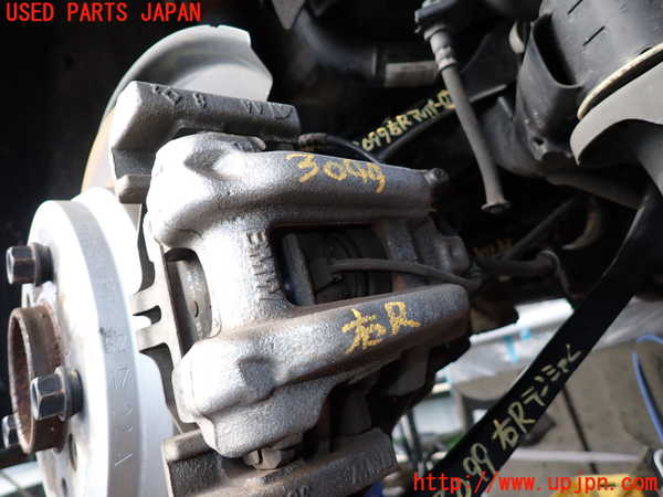 2UPJ-30994090]BMW 320d ツーリング(8C20)右リアキャリパー 中古 (F31)_m0001.jpg