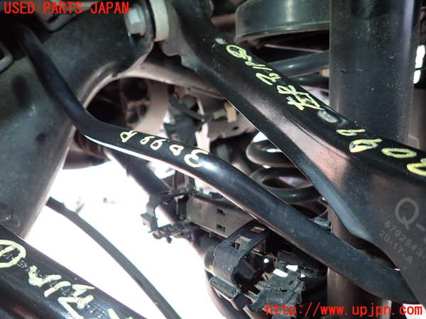 2UPJ-30995445]BMW 320d ツーリング(8C20)リアスタビライザー 中古 (F31)_m0001.jpg