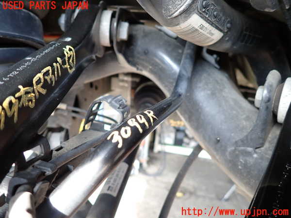 2UPJ-30995445]BMW 320d ツーリング(8C20)リアスタビライザー 中古 (F31)_m0003.jpg