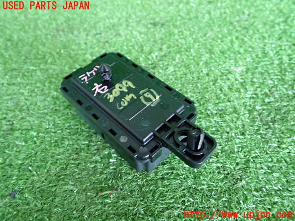 2UPJ-30996154]BMW 320d ツーリング(8C20)コンピューター9 中古 (F31)_m0002.jpg