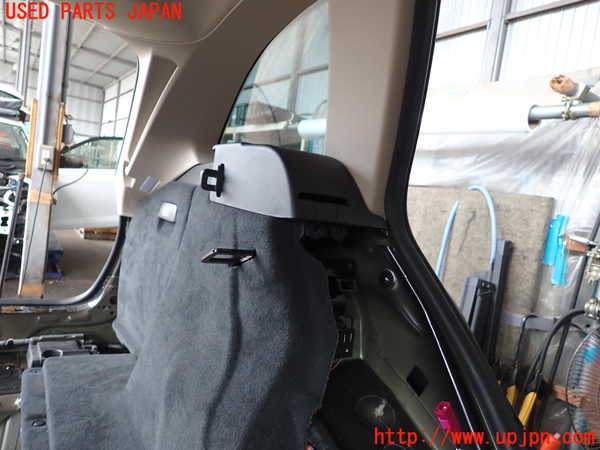 2UPJ-30997680]BMW 320d ツーリング(8C20)左リアピラートリム 中古 (F31)_m0003.jpg