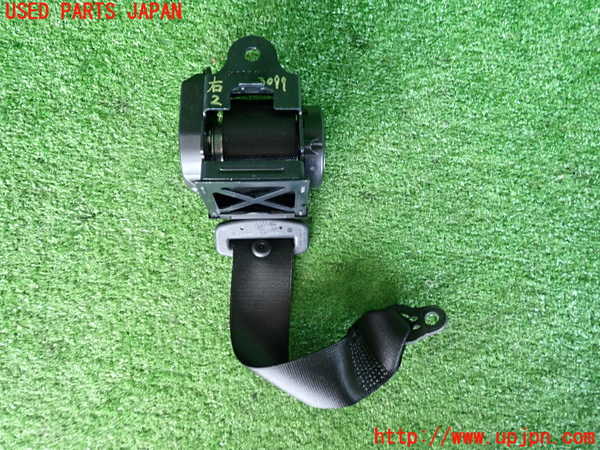 2UPJ-30997155]BMW 320d ツーリング(8C20)右2列目シートベルト 中古 (F31)_m0002.jpg