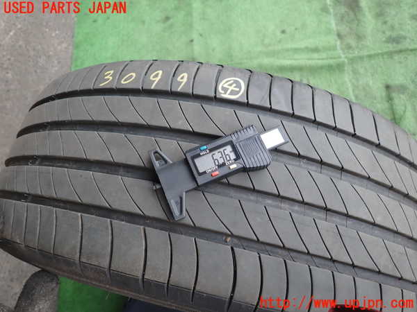 2UPJ-30999039]BMW 320d ツーリング(8C20)タイヤ　ホイール　1本④ 225/50R17 中古 (F31)_m0005.jpg