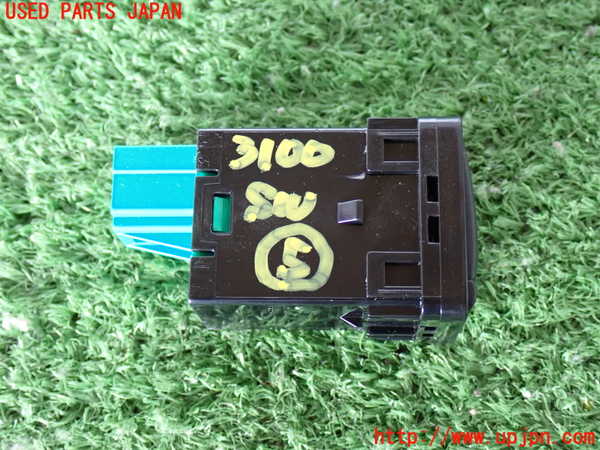 2UPJ-31006310]エクストレイル(NT32)スイッチ5 (バックドア) 中古_m0002.jpg