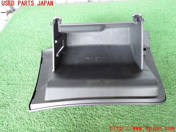 2UPJ-31007516]エクストレイル(NT32)グローブボックス1 中古_m0002.jpg