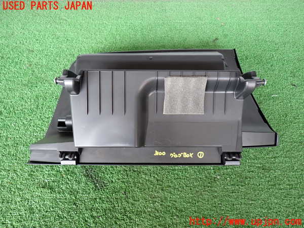 2UPJ-31007516]エクストレイル(NT32)グローブボックス1 中古_m0003.jpg