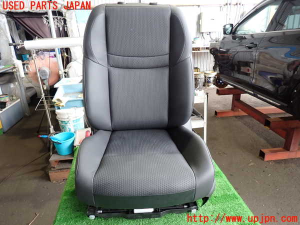 2UPJ-31007065]エクストレイル(NT32)助手席シート 中古_m0001.jpg