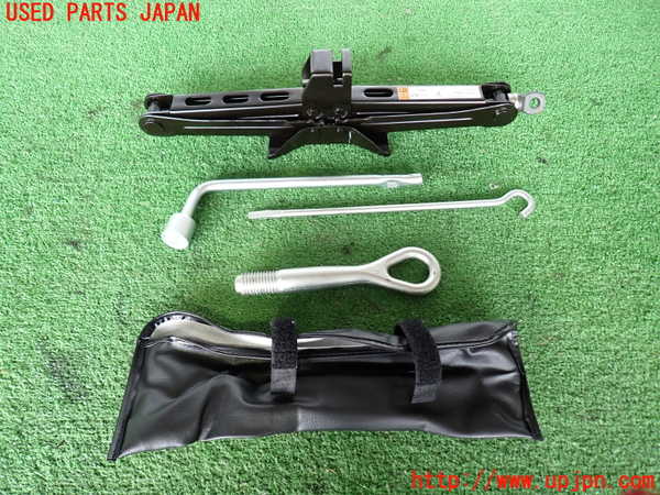 2UPJ-31007805]エクストレイル(NT32)車載工具 中古_m0001.jpg