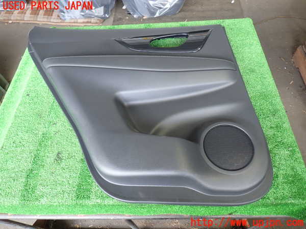 2UPJ-31001324]エクストレイル(NT32)左後ドア内張り 中古_m0001.jpg