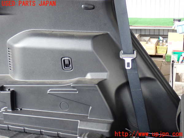 2UPJ-31007680]エクストレイル(NT32)左リアピラートリム 中古_m0003.jpg
