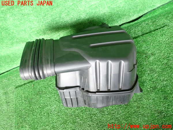 2UPJ-31012560]マセラティ・ギブリ(MG30D)エアクリーナーボックス 中古_m0001.jpg