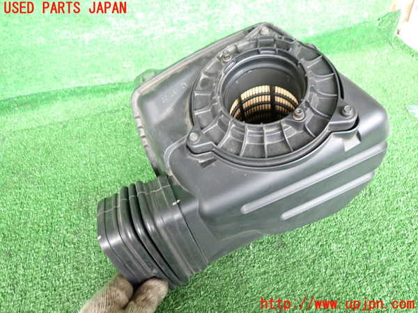2UPJ-31012560]マセラティ・ギブリ(MG30D)エアクリーナーボックス 中古_m0002.jpg