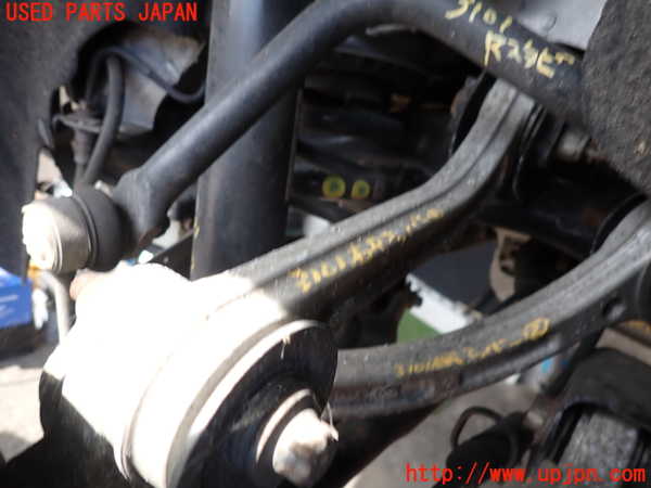 2UPJ-31015146]マセラティ・ギブリ(MG30D)右リアアッパーアーム1 中古_m0001.jpg