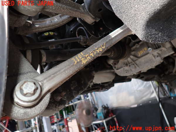 2UPJ-31015325]マセラティ・ギブリ(MG30D)右リアテンションロッド 中古_m0001.jpg