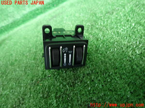 2UPJ-31016307]マセラティ・ギブリ(MG30D)スイッチ2 (メーター照度) 中古_m0001.jpg