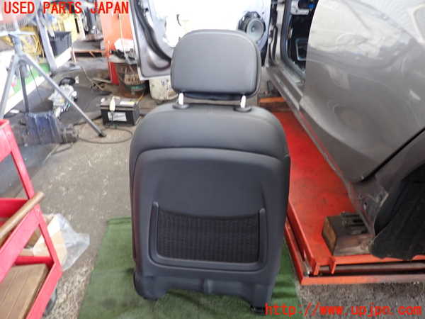 2UPJ-31017065]マセラティ・ギブリ(MG30D)助手席シート 中古_m0004.jpg