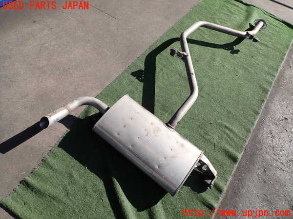 2UPJ-31022671]プリウスPHV(ZVW52)リアマフラー1 中古_m0002.jpg