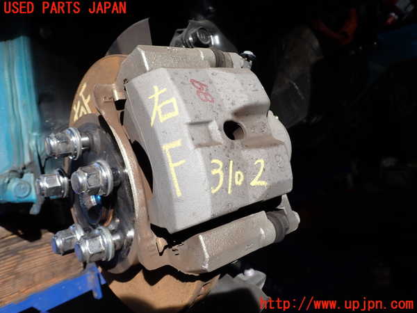 2UPJ-31024080]プリウスPHV(ZVW52)右フロントキャリパー 中古_m0001.jpg