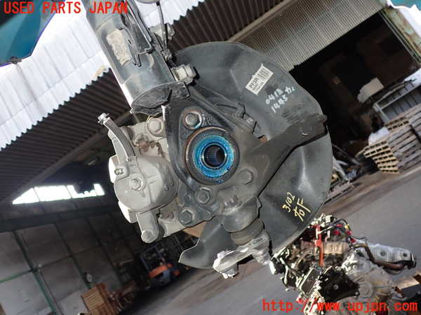 2UPJ-31024290]プリウスPHV(ZVW52)右フロントナックルハブ 中古_m0002.jpg