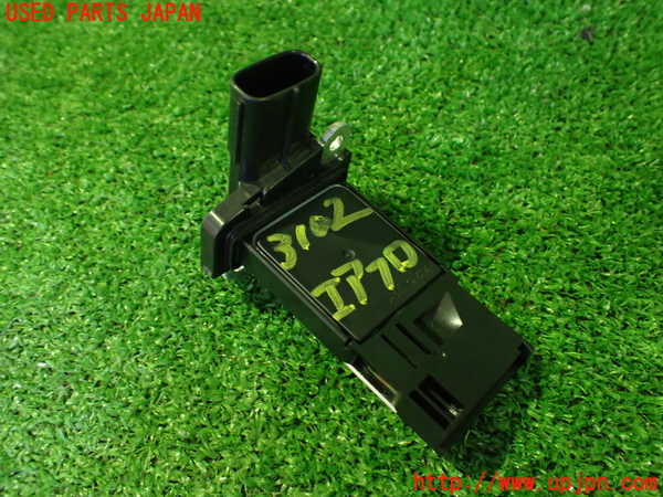 2UPJ-31026320]プリウスPHV(ZVW52)エアフロメーター 中古_m0001.jpg