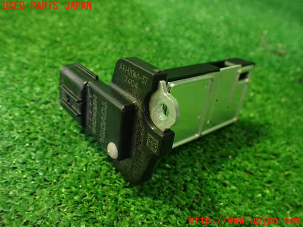 2UPJ-31026320]プリウスPHV(ZVW52)エアフロメーター 中古_m0002.jpg