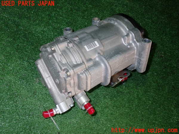 2UPJ-31026025]プリウスPHV(ZVW52)エアコンコンプレッサー 中古_m0003.jpg
