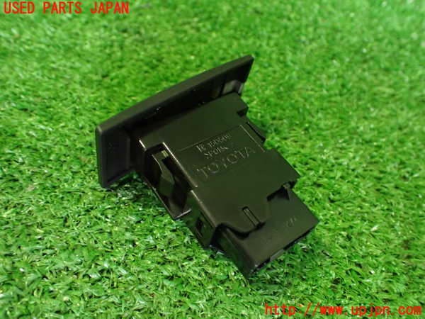 2UPJ-31026290]プリウスPHV(ZVW52)ハザードスイッチ 中古_m0003.jpg