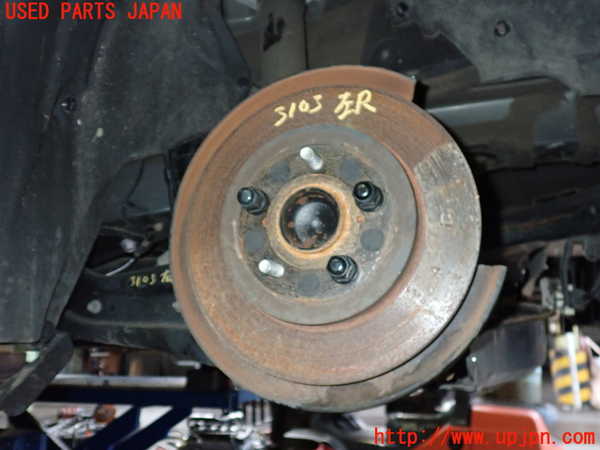 2UPJ-31034305]プリウスPHV(ZVW52)左リアナックルハブ 中古_m0002.jpg