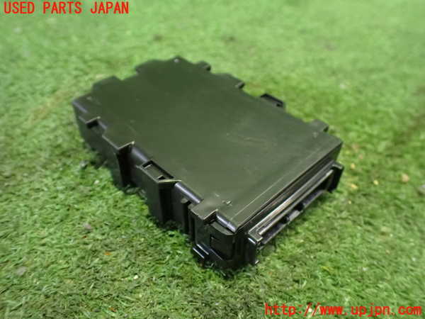 2UPJ-31036148]プリウスPHV(ZVW52)コンピューター3 (GATEWAY) 中古_m0002.jpg