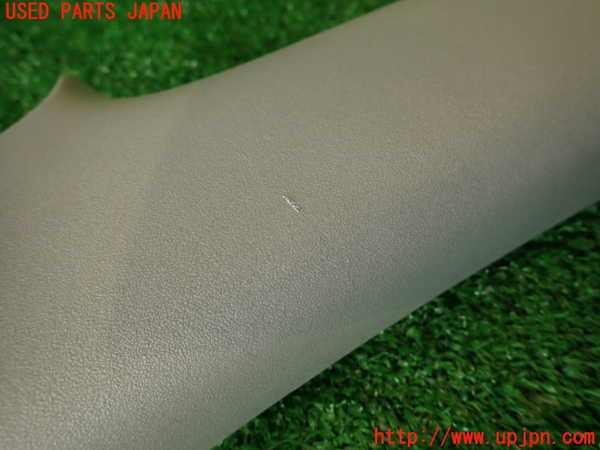 2UPJ-31057660]シビック タイプR(EP3)左フロントピラートリム 中古_m0002.jpg