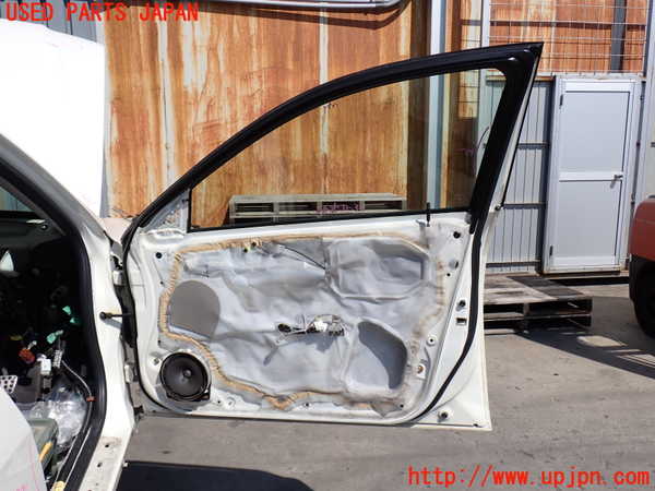 2UPJ-31061230]アコード ユーロR(CL7)右前ドア 中古(43R-00033 M2H3)_m0005.jpg