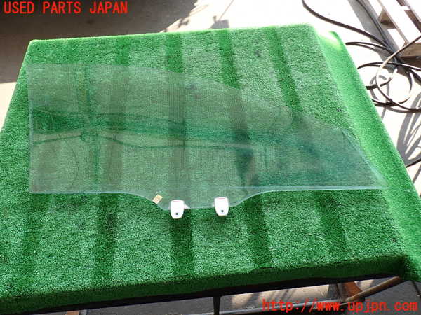 2UPJ-31061268]アコード ユーロR(CL7)左前ドアガラス 中古(43R-00033 M2H3)_m0003.jpg