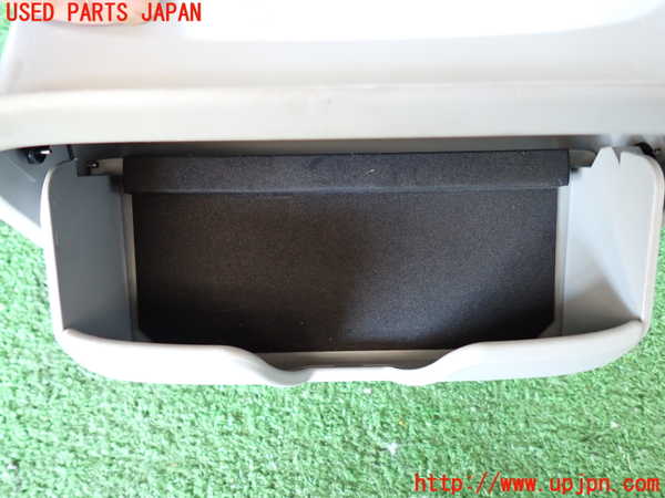 2UPJ-31066411]アコード ユーロR(CL7)ルームランプ1 (1列目真中) 中古_m0002.jpg