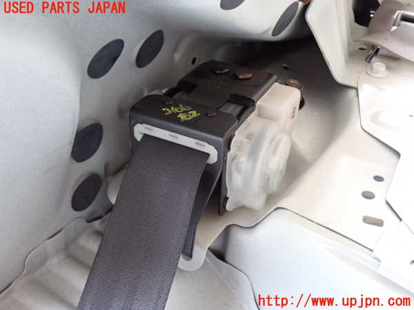 2UPJ-31067155]アコード ユーロR(CL7)右2列目シートベルト 中古_m0002.jpg